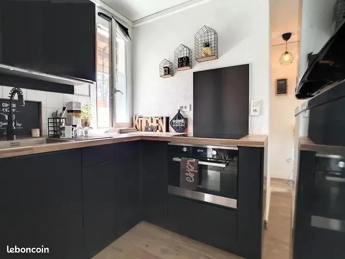 Apartment Joli Appartement Climatise Avec Exterieur Rognac France